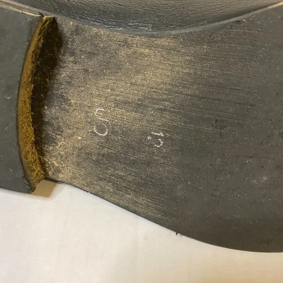 Urban Outfitters Dress Boot - Picture 7 of 7